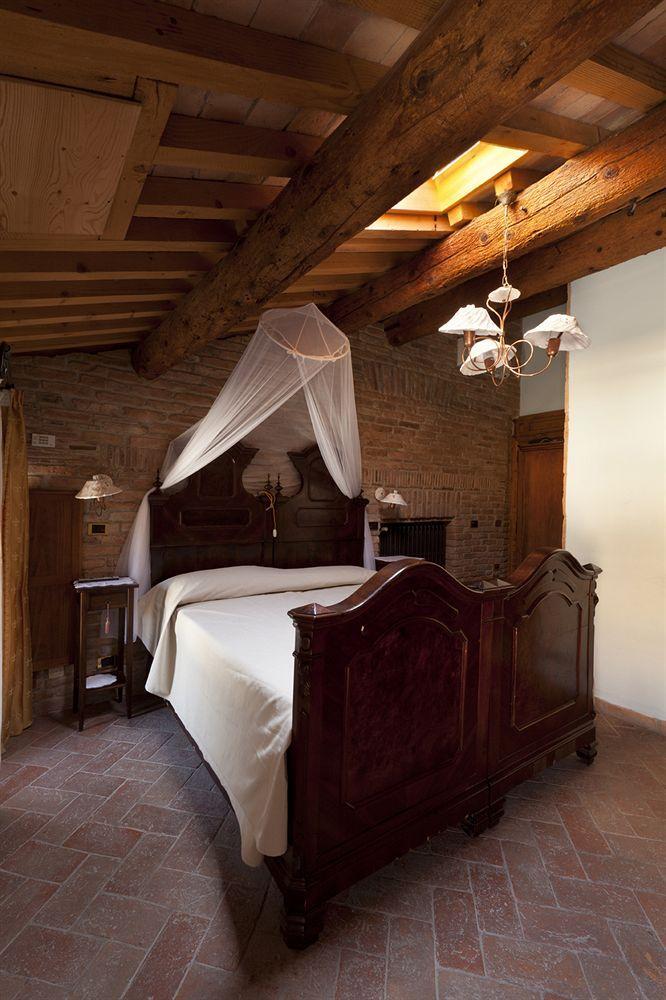 Locanda Corte Arcangeli فيرّارا المظهر الخارجي الصورة
