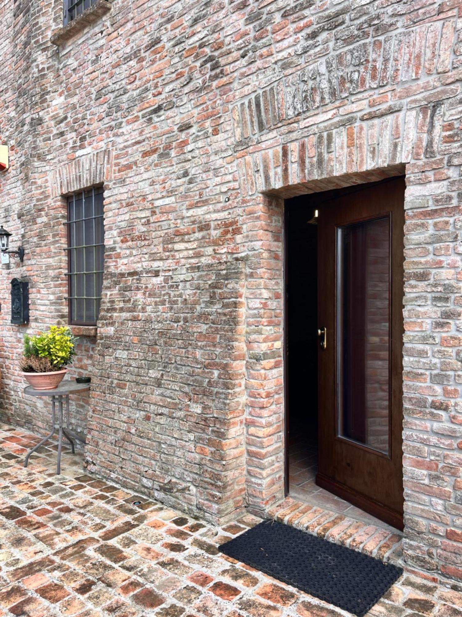 Locanda Corte Arcangeli فيرّارا المظهر الخارجي الصورة