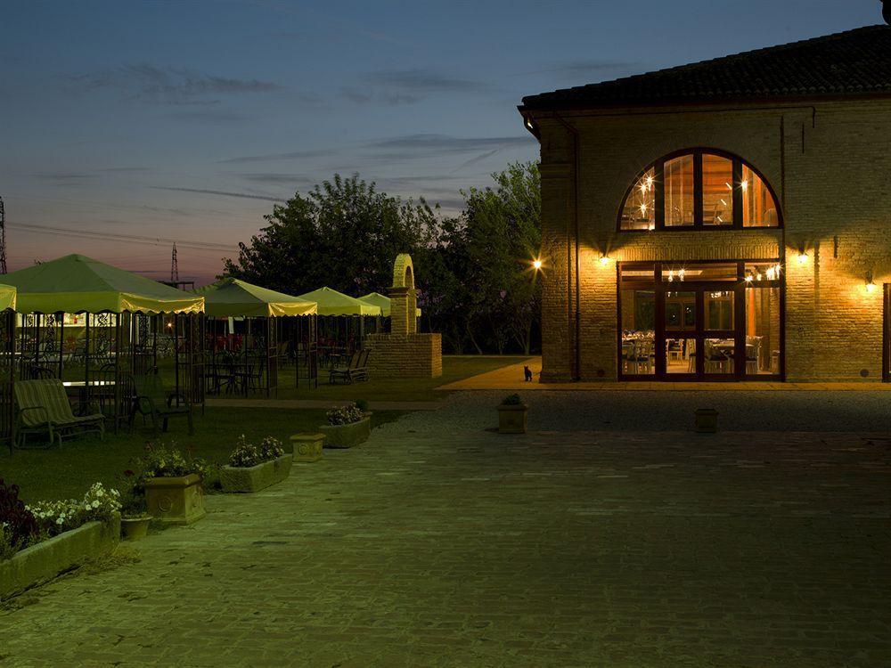Locanda Corte Arcangeli فيرّارا المظهر الخارجي الصورة