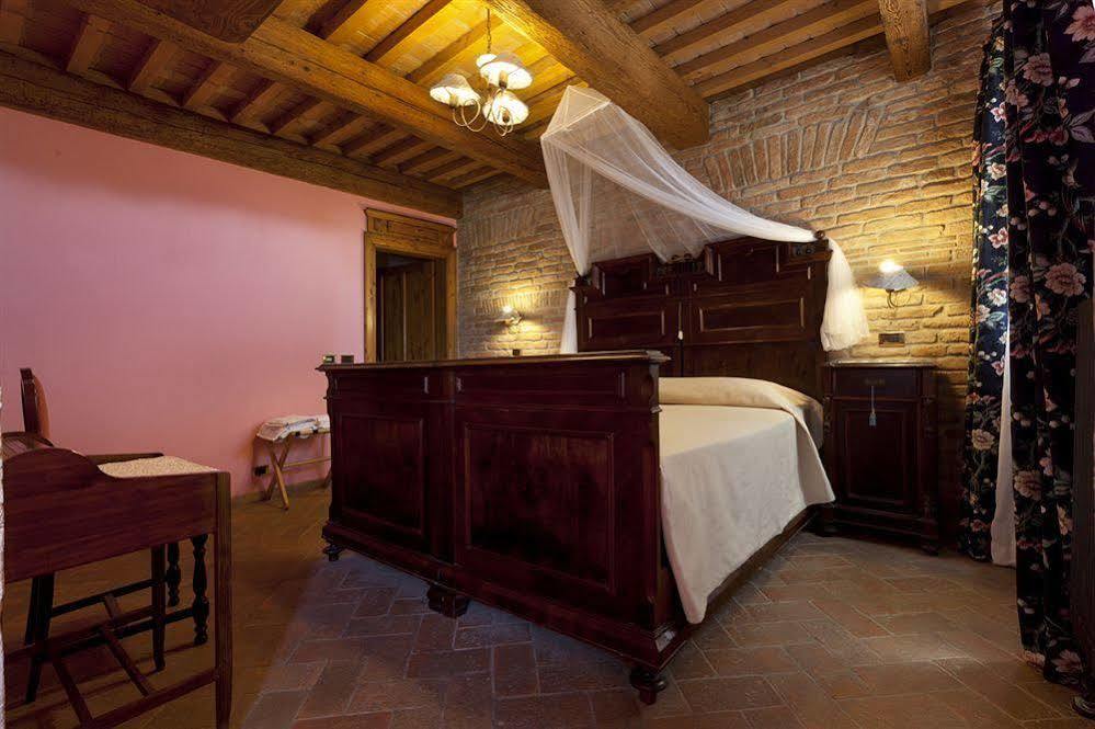 Locanda Corte Arcangeli فيرّارا المظهر الخارجي الصورة
